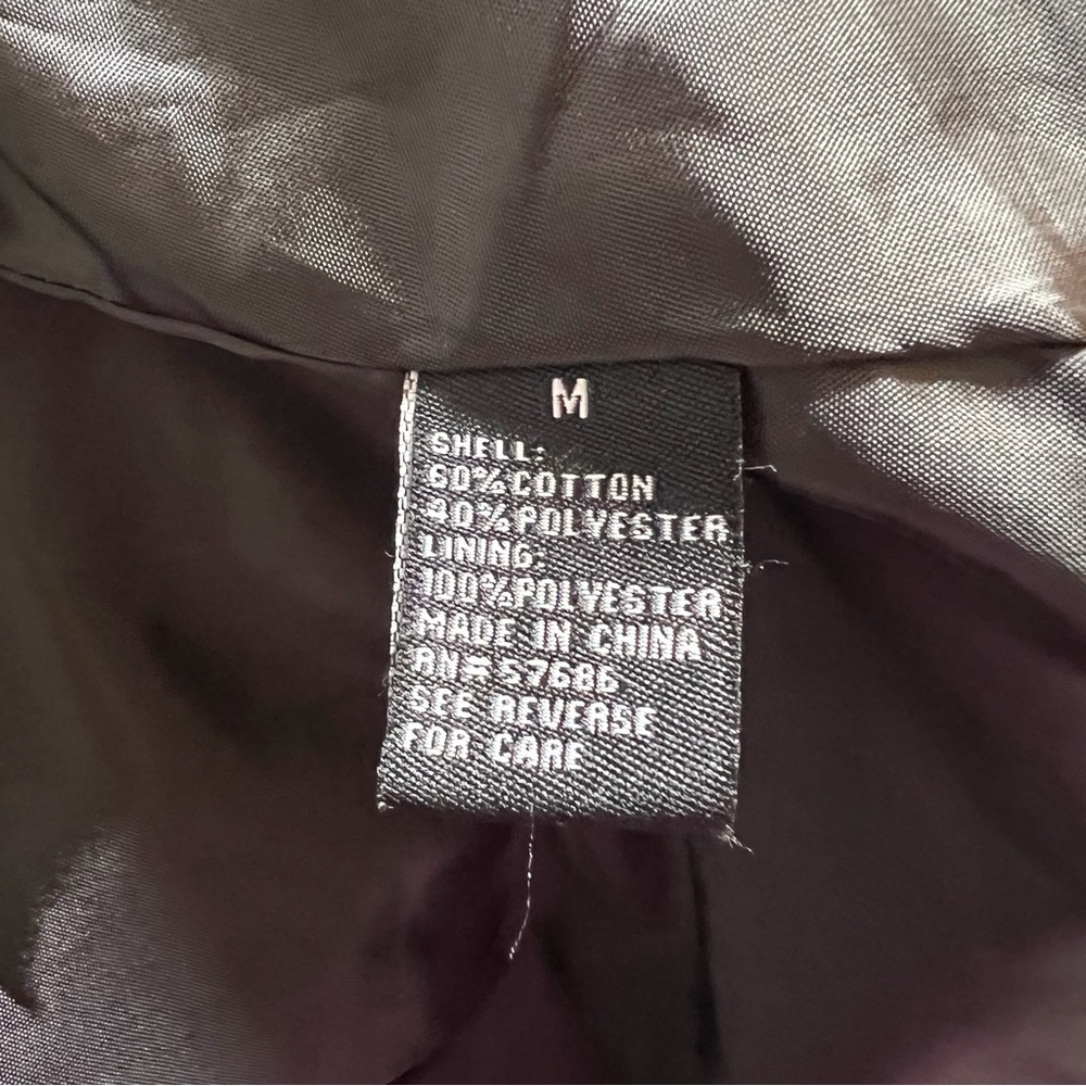 Paper Tee | Velvet Ruched Blazer - Picture 6 of 7